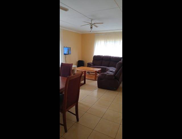 4 BEDROOM FREEHOLD FOR SALE IN BELLAIR